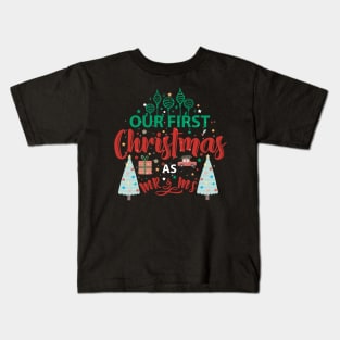 Cute Our First Christmas As Mr & Mrs Kids T-Shirt